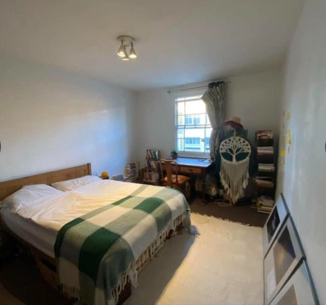 Double room in Brixton available from July Main Photo