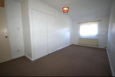 Large Double Room + Large Single, Old Town, SG1  Main Photo