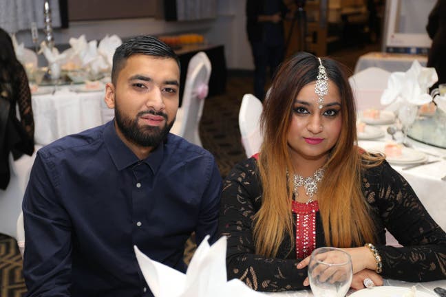 Double Room Needed  For Professional Couple  Main Photo