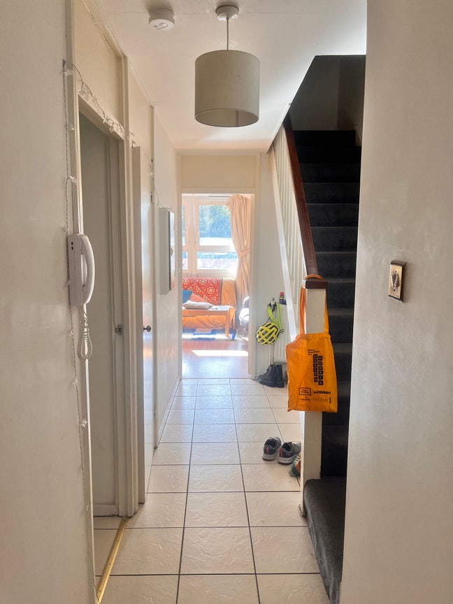 Double room in 3 bed just off Columbia Rd 🌻 Main Photo
