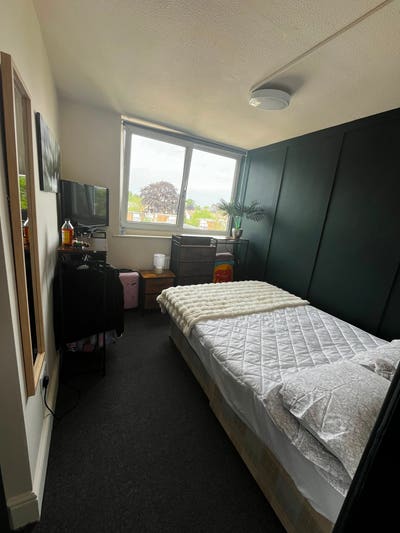 Double Room in a quiet and secure area! Main Photo