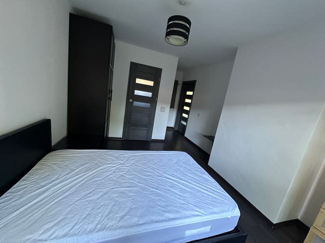 En suite room for rent -private house  Main Photo