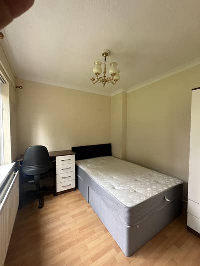 Furnished Room | Bills Included | B17 0ND Main Photo