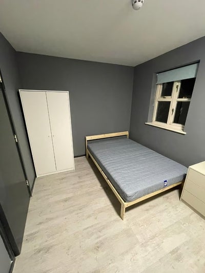  Studio flat  in Reading RG1 Main Photo