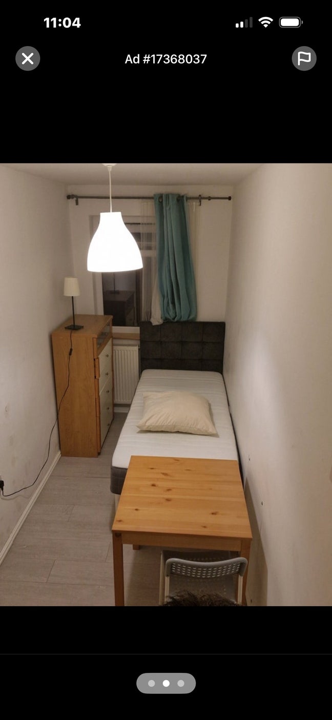 Single Room -short term only  Main Photo
