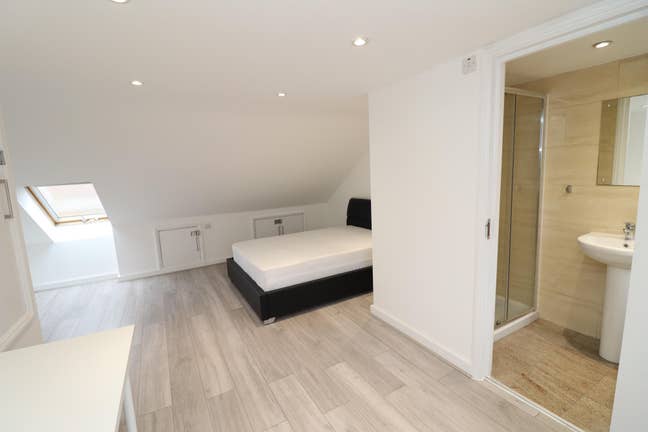 Biggest Ensuite Single Bed Near ⏐Charlton Station⏐ Main Photo