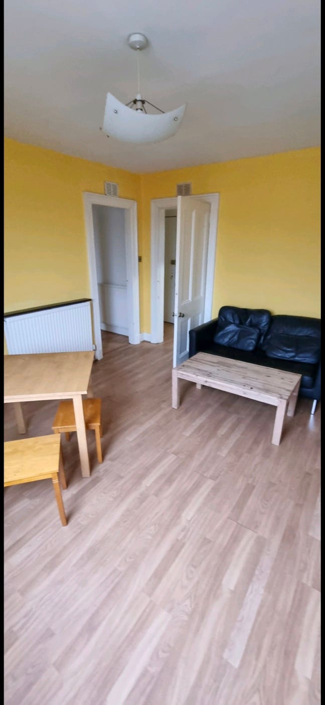 2  Bed flat Belgrave Terrace Aberdeen city centre  Main Photo