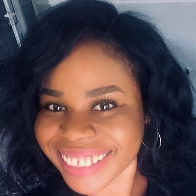 Professional Female seeks a double room Main Photo