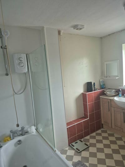 2 rooms for rent  Main Photo