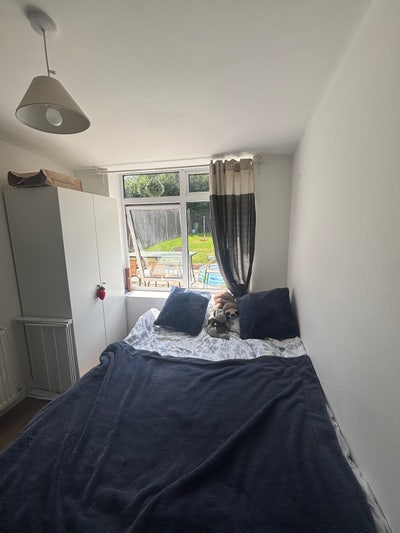 Summer Student Room Available ☀️ Main Photo
