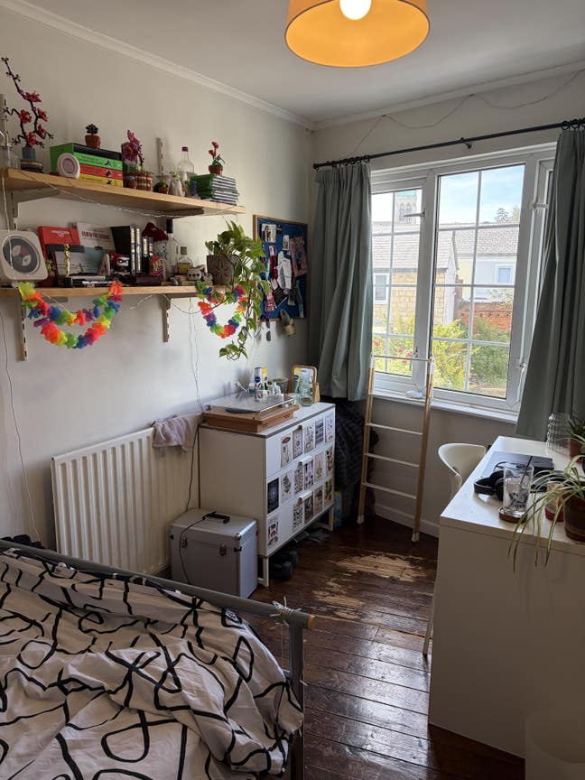 4 Rooms in Great House near Park UNI Cheltenham Main Photo