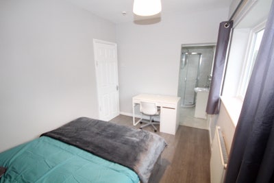 Bs34, Double en-suite Main Photo