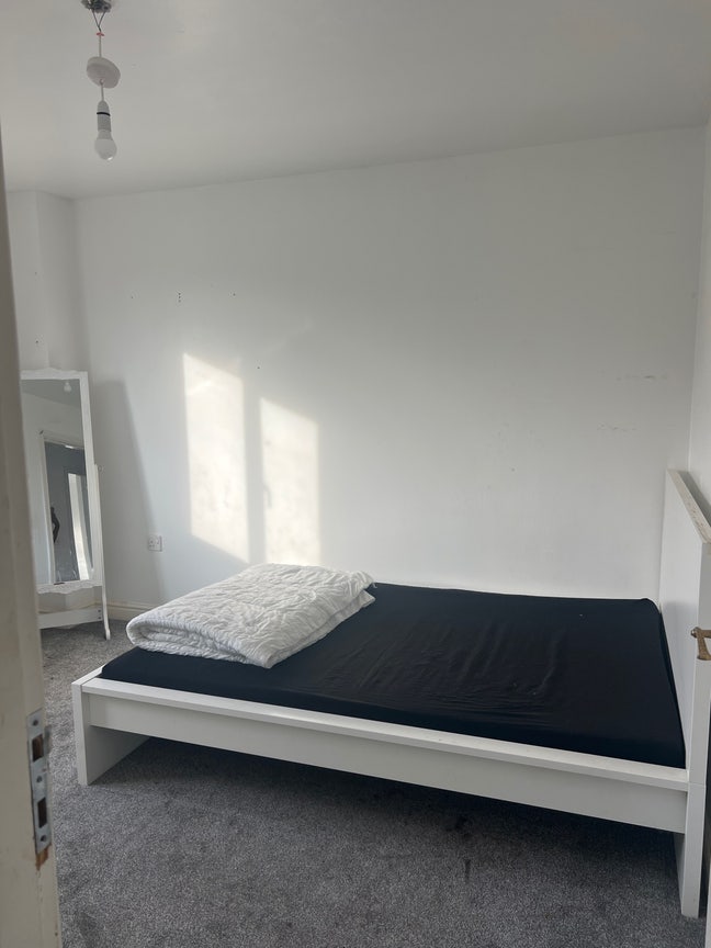 Double Room to Rent in Corby — Bills Included Main Photo
