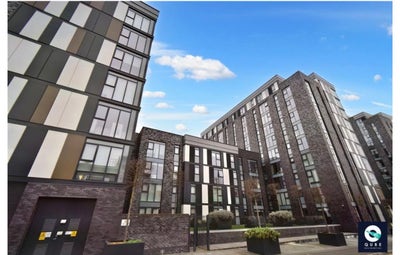 Roommate needed!  Salford area looking the canal Main Photo