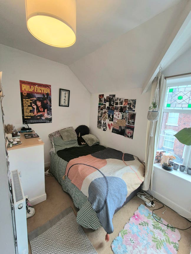 Double Room Available in Belle Vue Main Photo