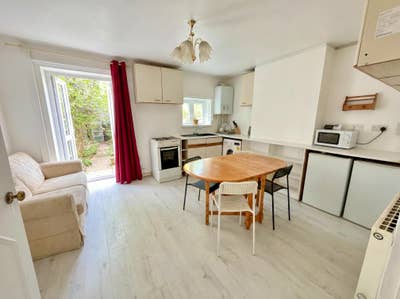 3 Bed Maisonette Putney / Roehampton London  Main Photo