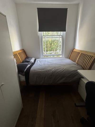 Spacious Double bedroom available  Main Photo