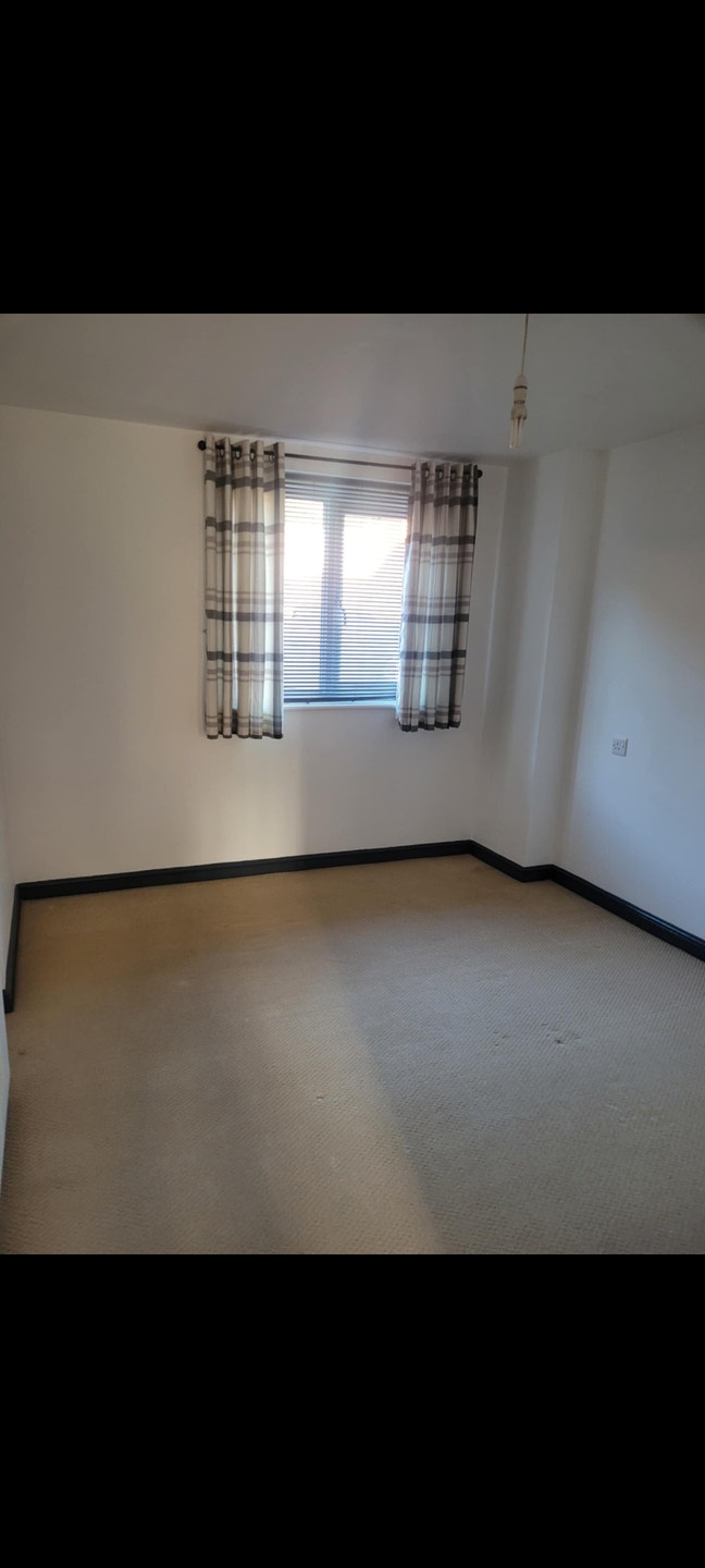 1 bedroom flat Main Photo