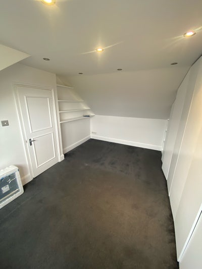 🏡 Attractive Split-Level 1-Bedroom Flat – Olive R Main Photo