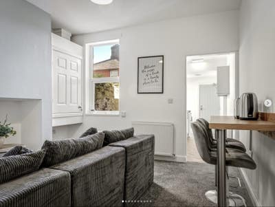 Double Room | Town Centre | Parking Main Photo
