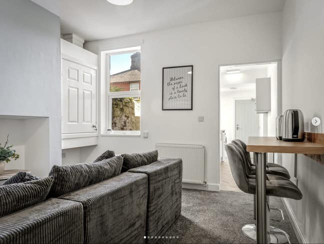 Double Room | Town Centre | Parking Main Photo