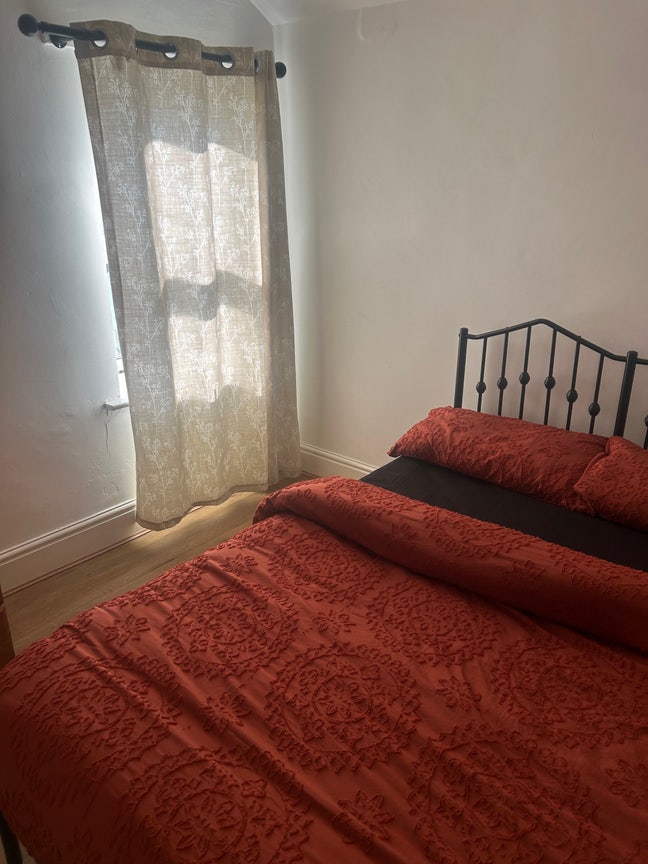 Double room with its own private bathroom  Main Photo