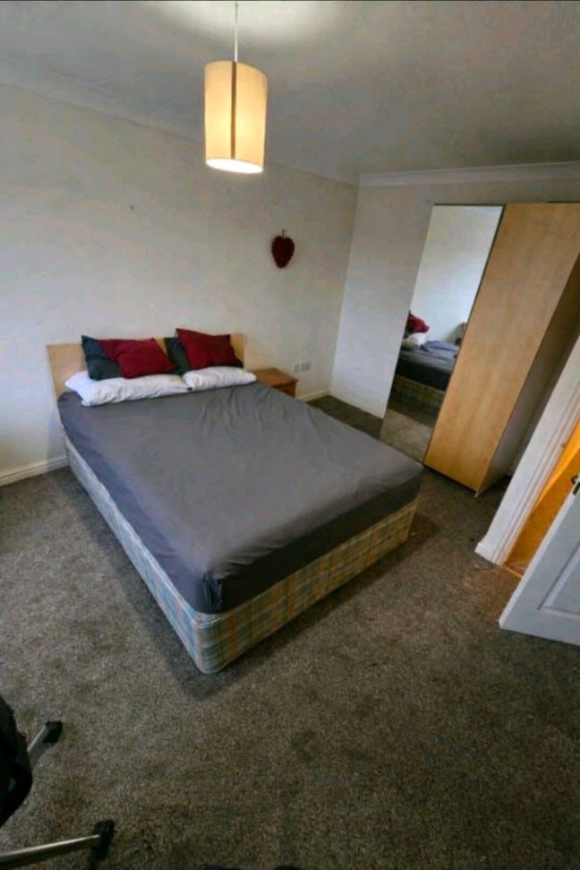 Double bedroom  Main Photo