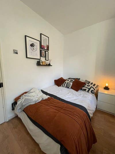 Renovated Flat + Double Room (Discounted) Main Photo