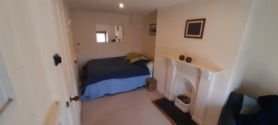 Double Bed Available in Cottage Main Photo