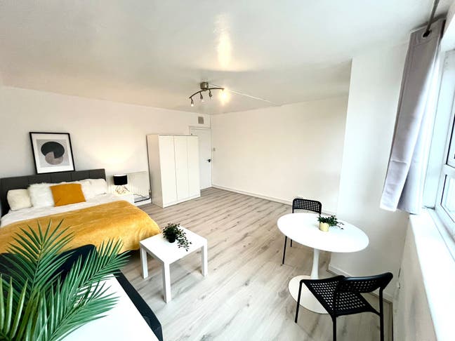 3 Renovated Rooms Next to London Fields Park Main Photo