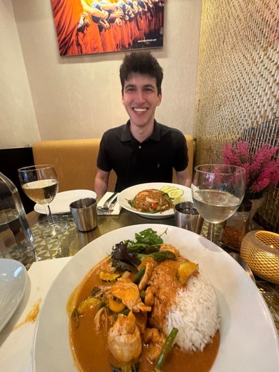 Placement student looking for roommates Main Photo