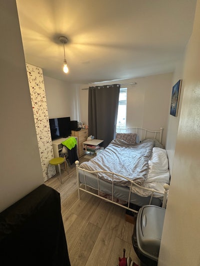 Private En-Suite Room ASAP In E14 Canary Wharf Pop Main Photo