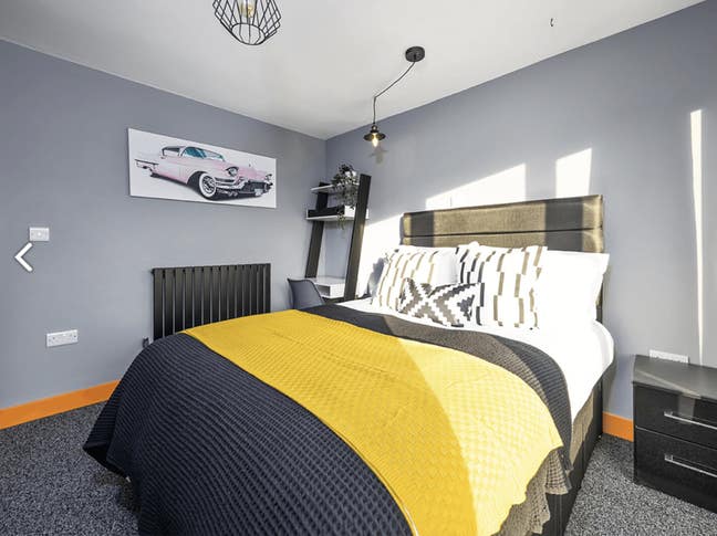 🏡 Large En-Suite Double | &pound;695 | Bills Included Main Photo