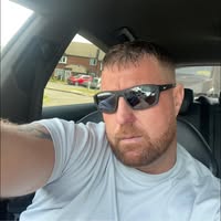 42 year old Male seeks a single or double room Main Photo