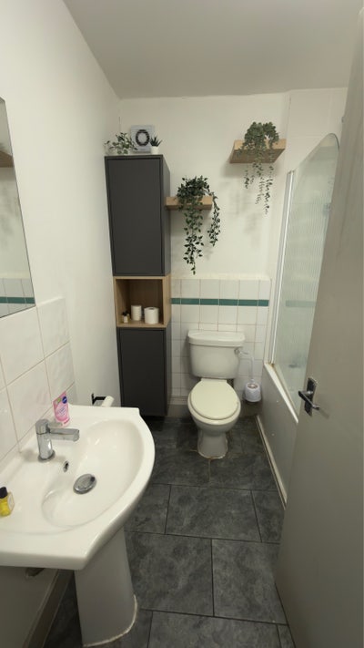 Room  Main Photo