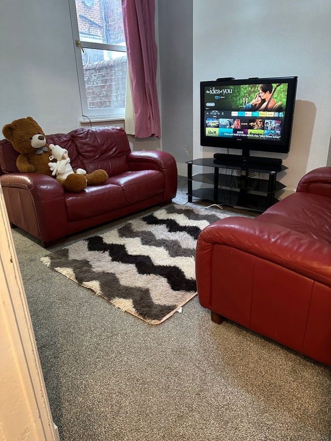 3 bedroom house in Preston.PR2 2RU Main Photo