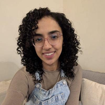 Student Female seeks a single or double room Main Photo
