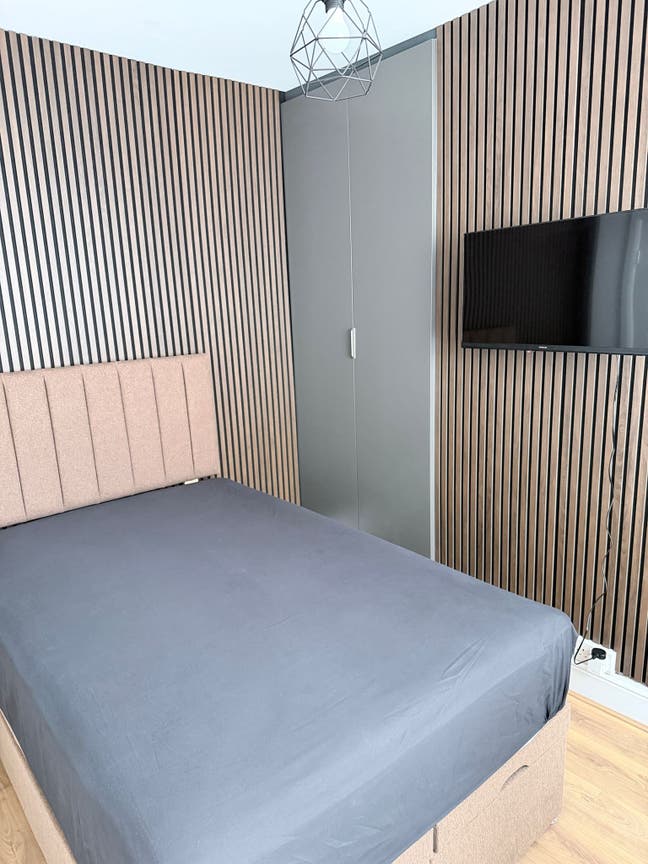 Brand New Designer Room with Workspace & TV Main Photo