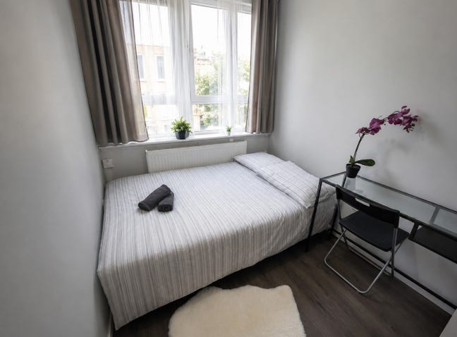 ⭐Haggerston ParkI  Hackney I Bills Incl Main Photo
