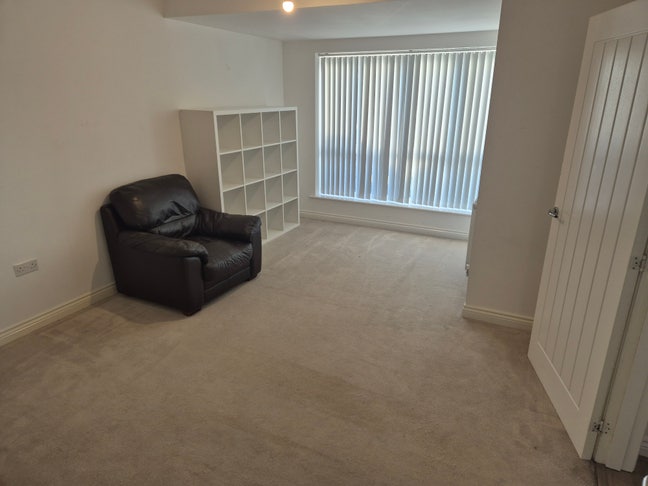 Spacious double room with ensuite in Repton Main Photo