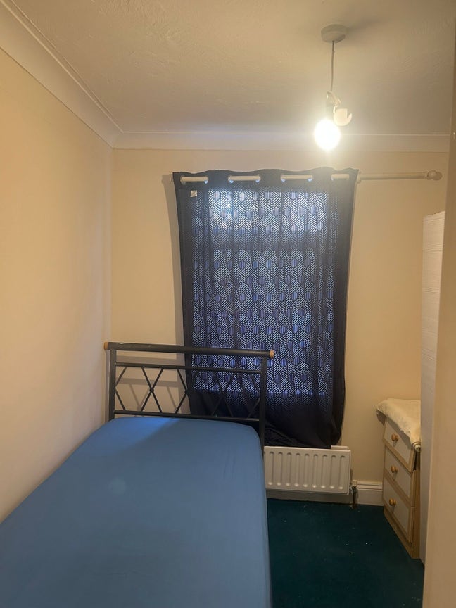 Room for rent in Basildon Main Photo