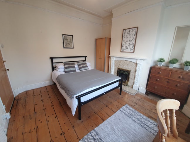 Double Room in Prime Location | All Bills Inc. Main Photo