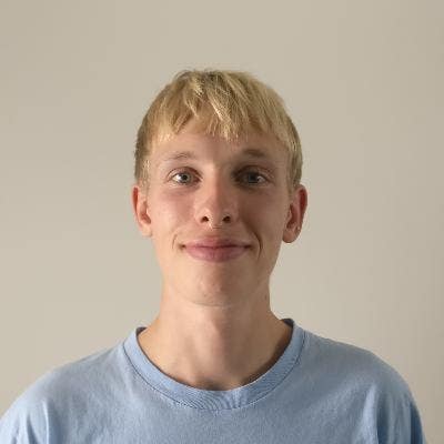 Filmmaker looking for room in friendly house. Main Photo