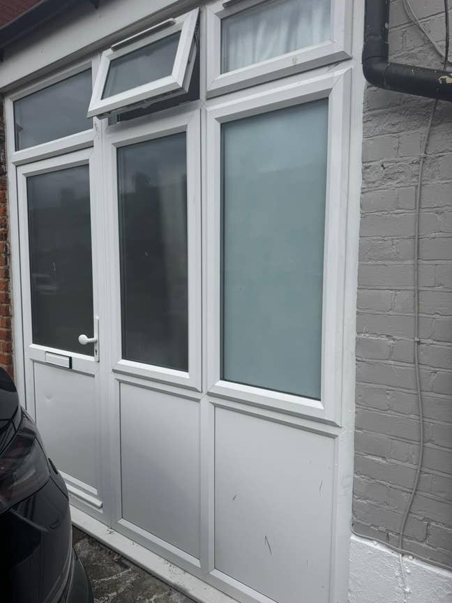 Large self contained studio flat  Main Photo