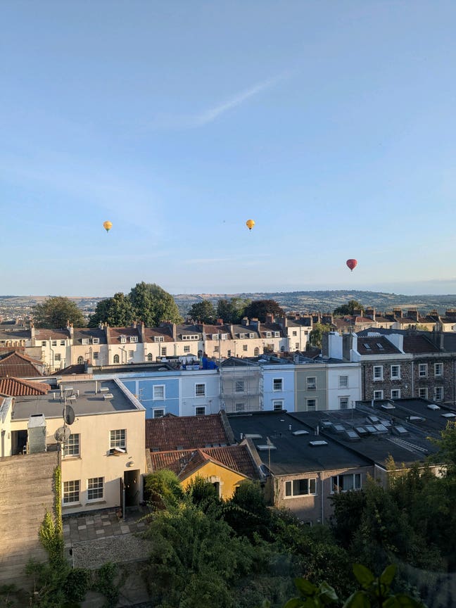Double room with amazing views in Clifton Village  Main Photo