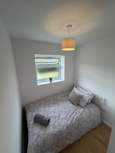 Double Room, Ensuite, Kitchenette, Laundry room. Main Photo