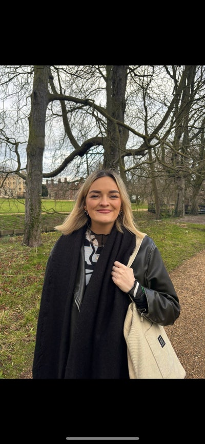 Looking for a buddy up in Greenwich! ✨ Main Photo