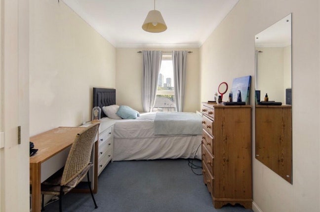 Double Room in a Bright Flat  Main Photo