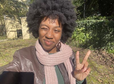 Hi! I’m a 23-year-old professional female l... Main Photo