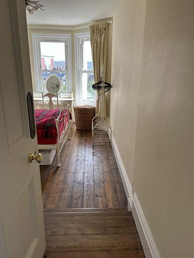 Monday to Friday Let in family home Main Photo